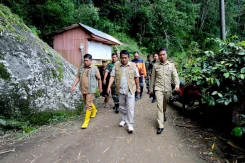 Longsor Tana Toraja, Deputi 3 BNPB Tinjau Langsung Lokasi Terdampak